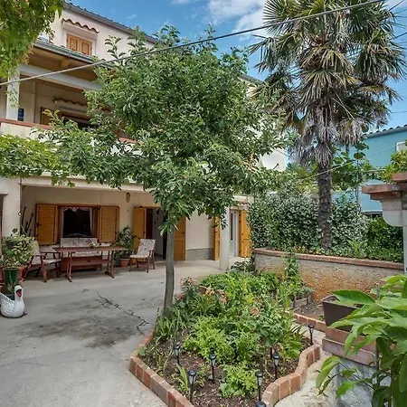 בית הארחה In With Balcony, Wifi 4827-5 *